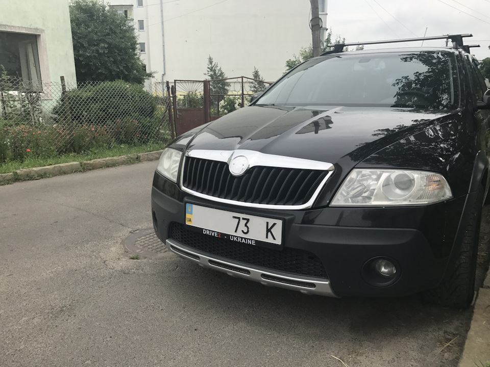 Переробка з Skoda Octavia A5 в Skoda Octavia A5 FL ч.1 (решітка) 1