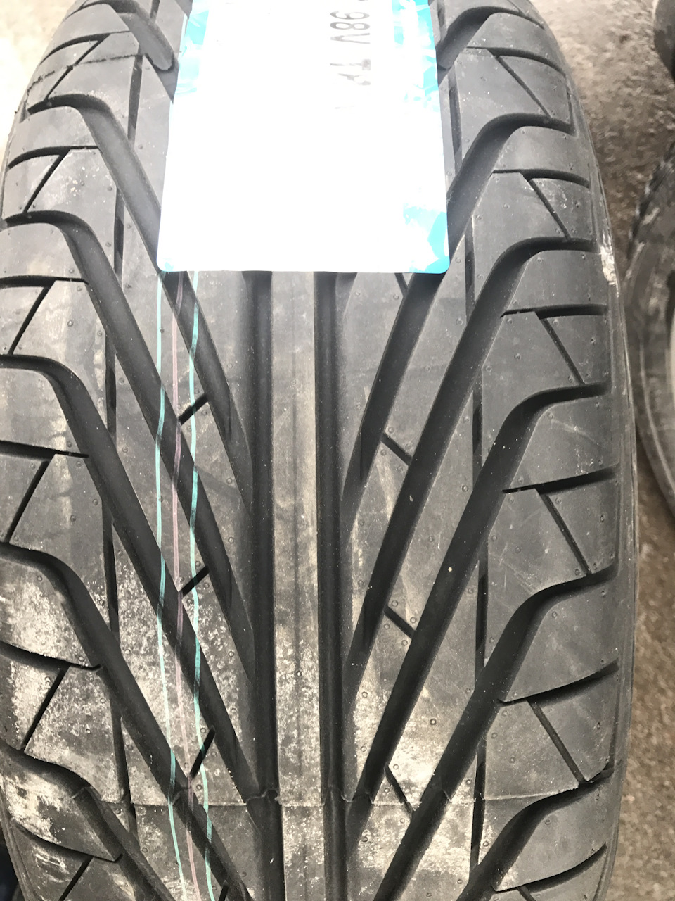Гума Triangle TR968 98V 2