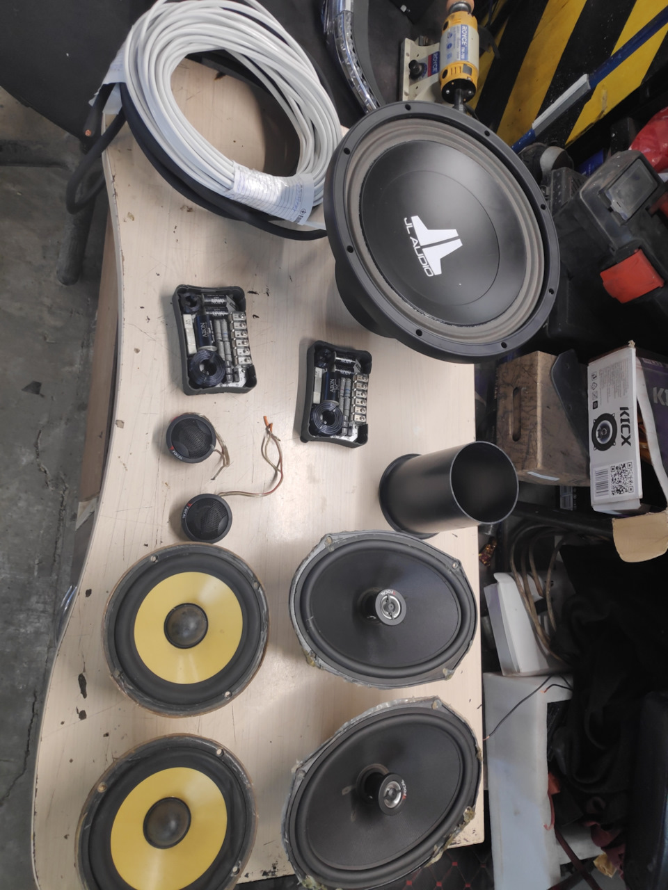 Автозвук Focal за 2000 $ в Октавію а7 2