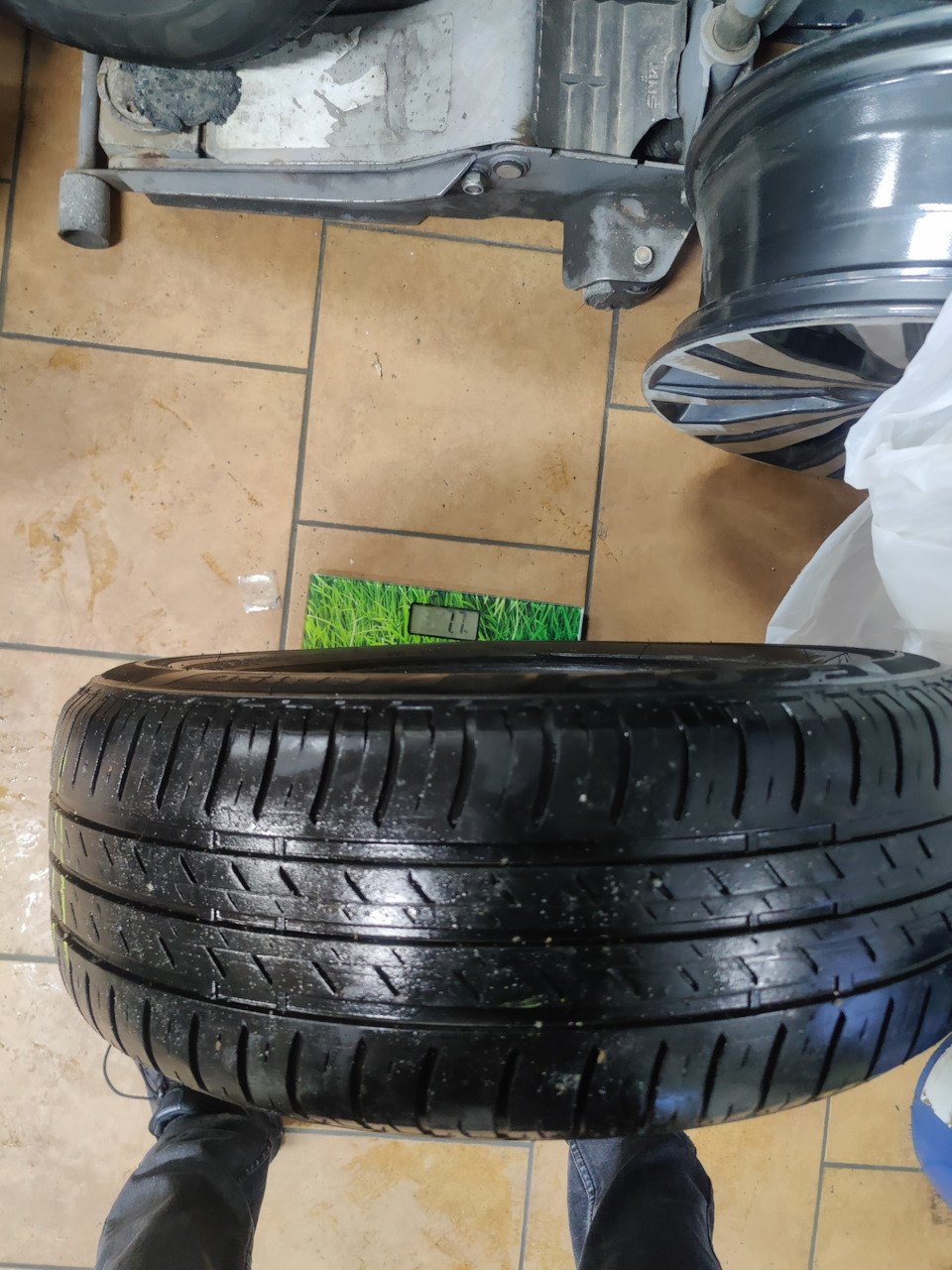 Michelin alpine 5 зважування гуми та дисків 4