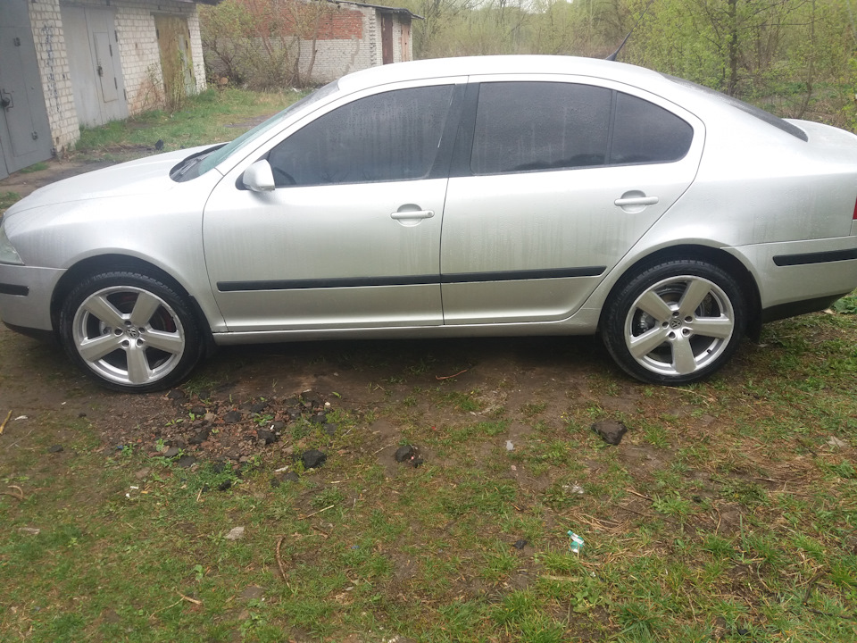 Продам r18 або обміняю на r17 2
