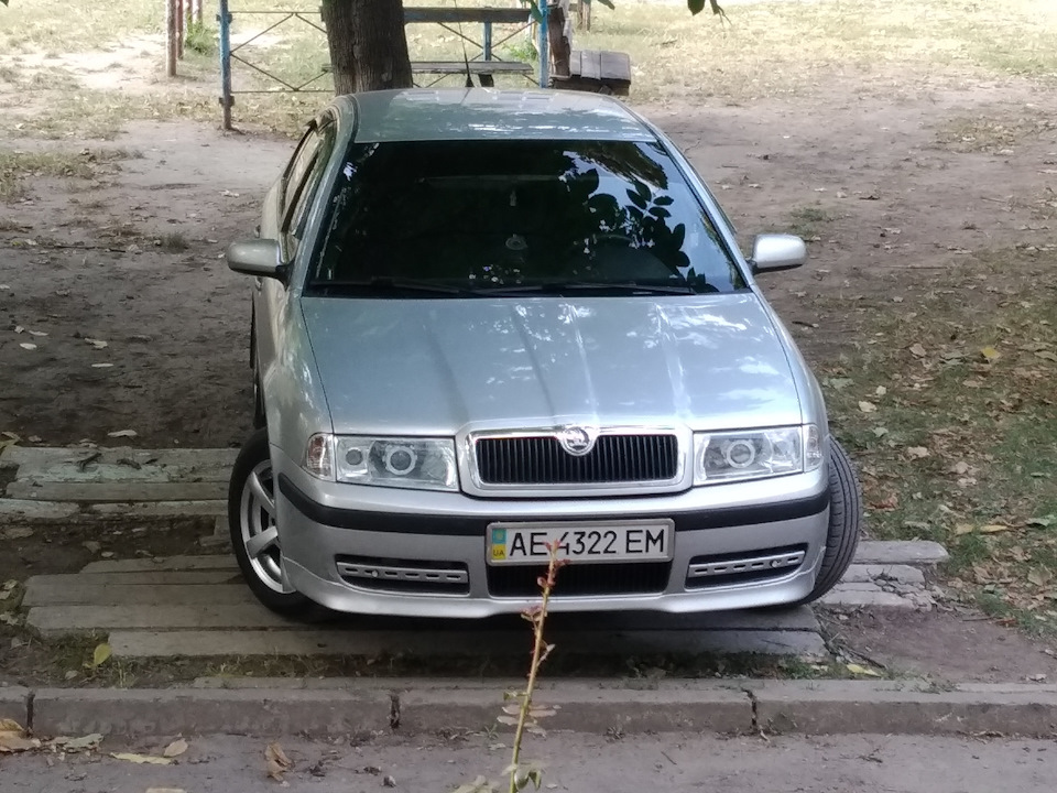 Лінзи у фари 4