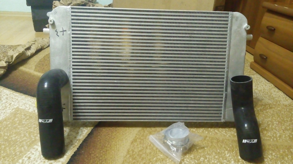 Козирний інтеркулер CTS TURBO для 1.8tsi k04-64 5