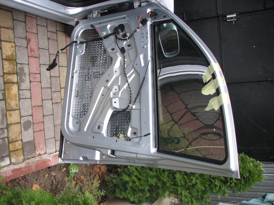 Шумоізоляція передніх дверей 5