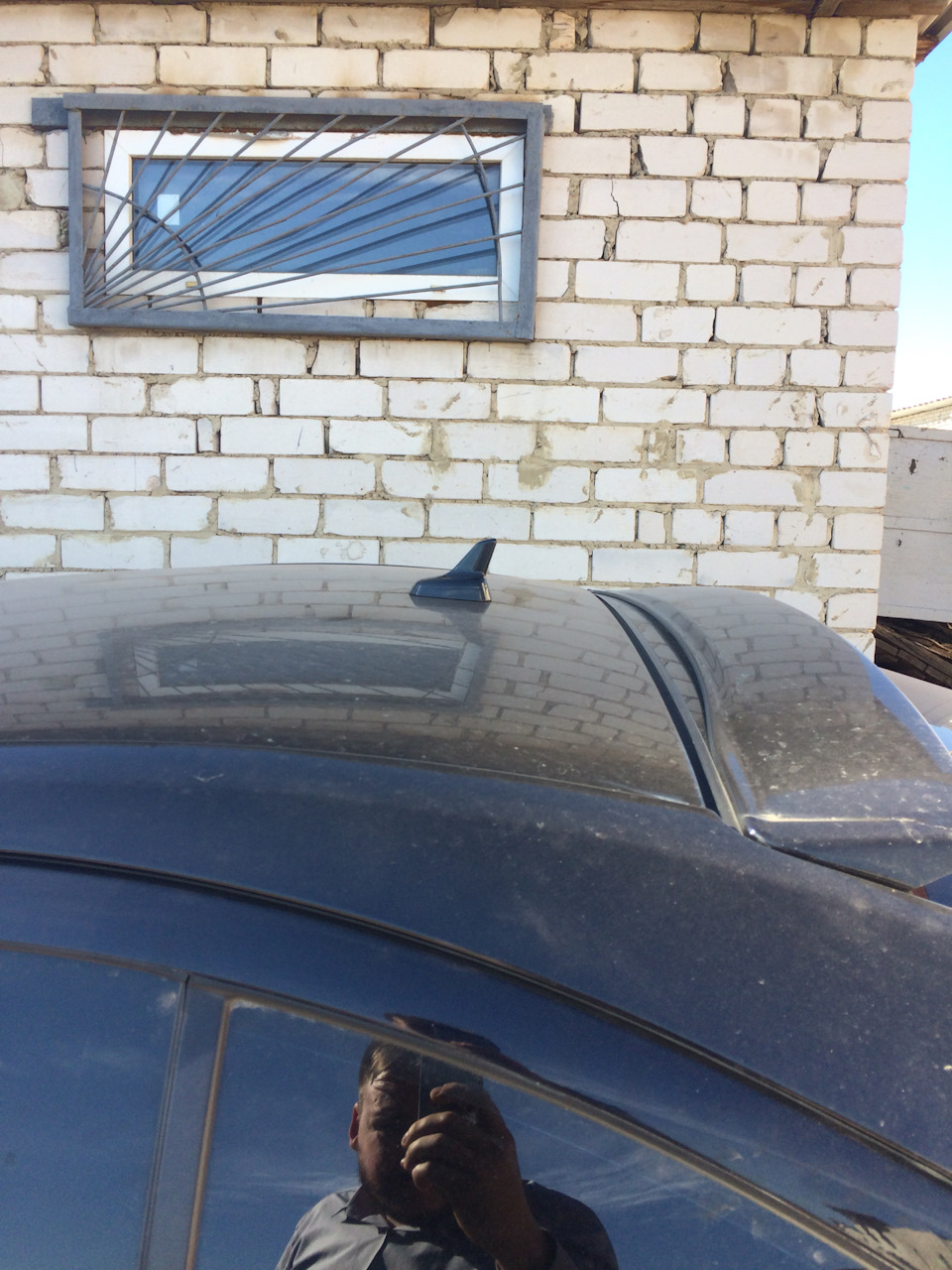 Плавник. Ауді Q7 1