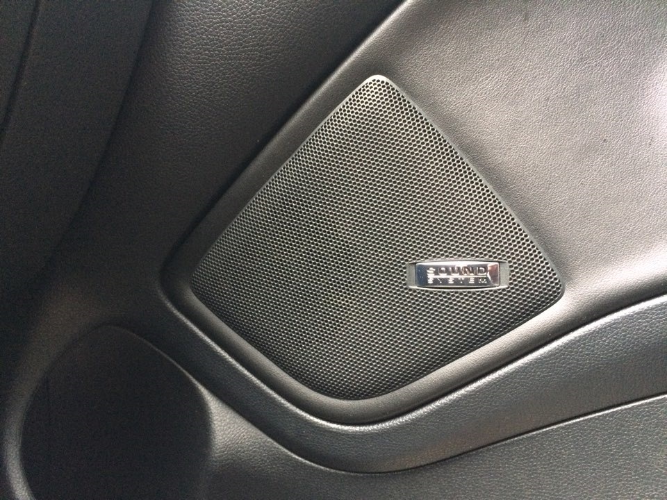 Sound system+Bang&Olufsen 4