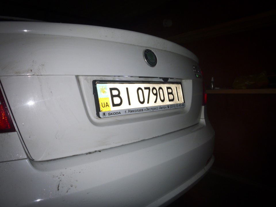 Встановлення камери заднього виду Oktavia A5 5
