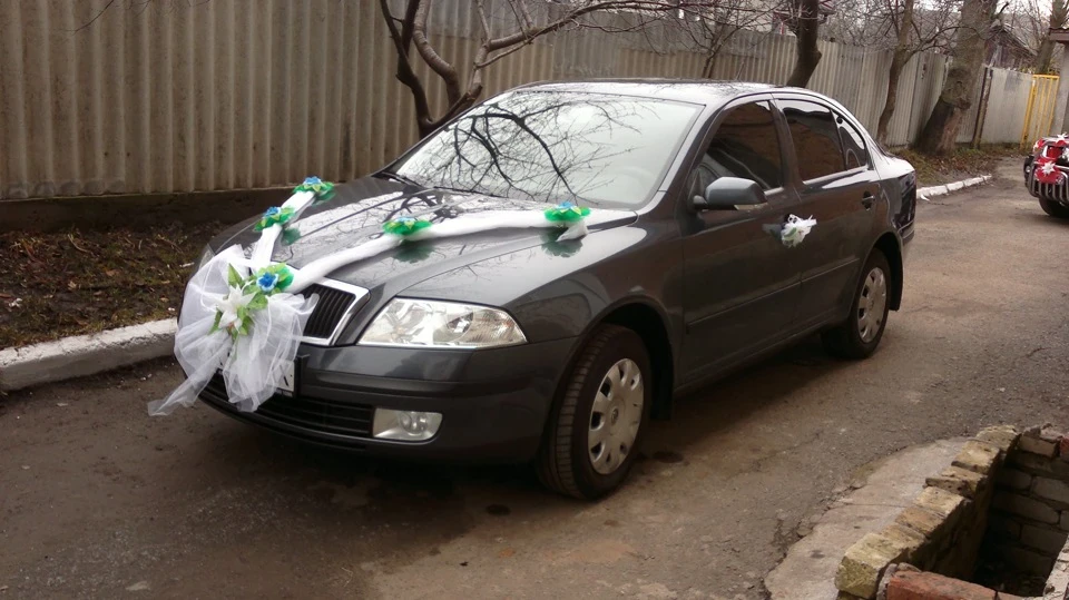 ах це весілля співало…