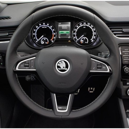 (Україна) Шукаю мультикермо skoda octavia a7 1