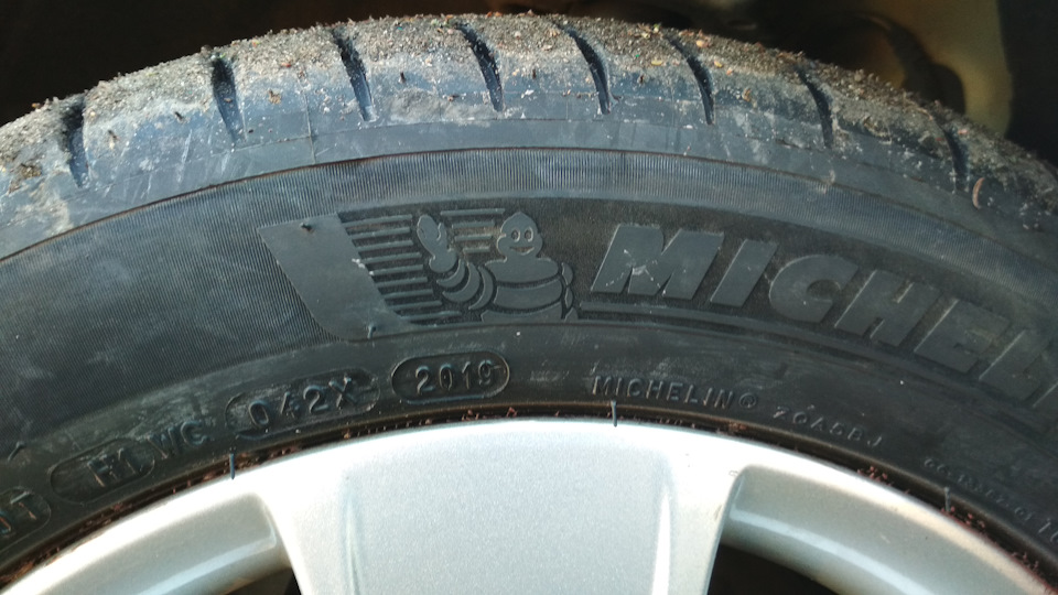 Michelin Pilot Sport 4 на заміну старим Goodyear EfficientGrip 5