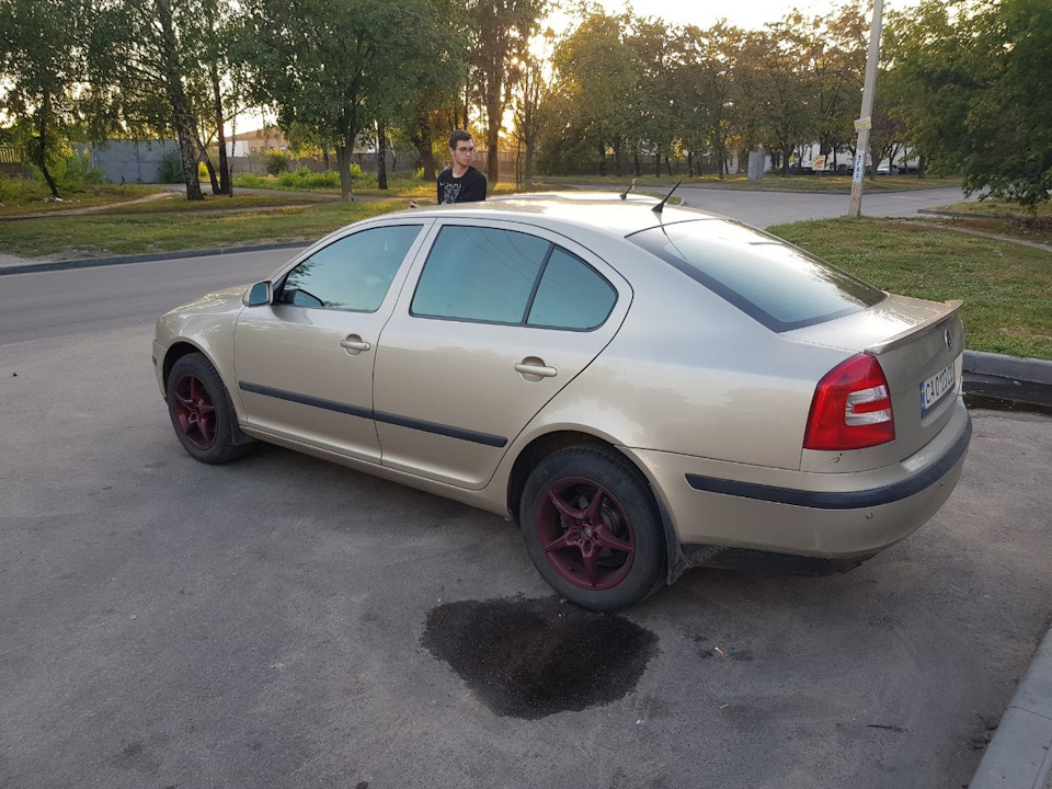 Поставив лип спойлер 3