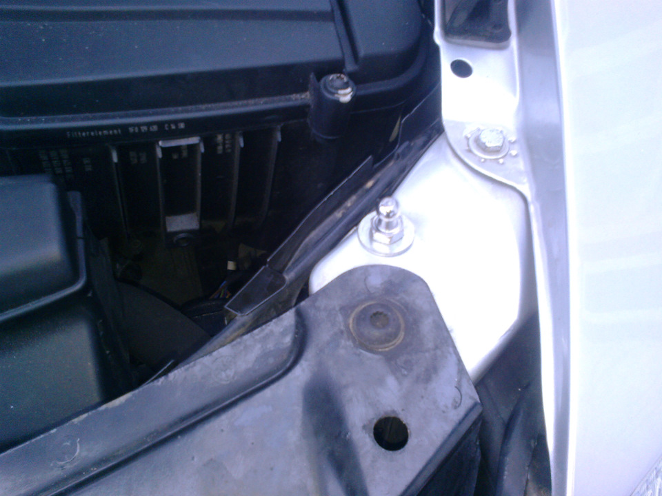 Упор капота - Jp Group 1181205300 на Skoda Octаvia А5 4