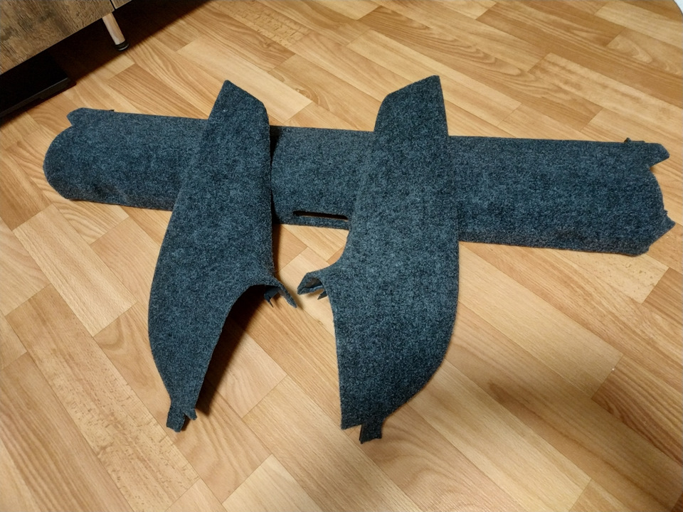 Home tuning , або обклеювання частини пластику багажника карпетом на клейовій основі - Шумоff 1