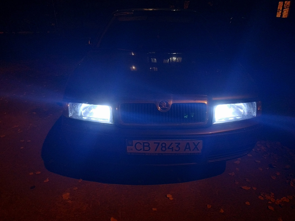 Заміна ламп головного світла на Osram H4 night breaker laser +150 4