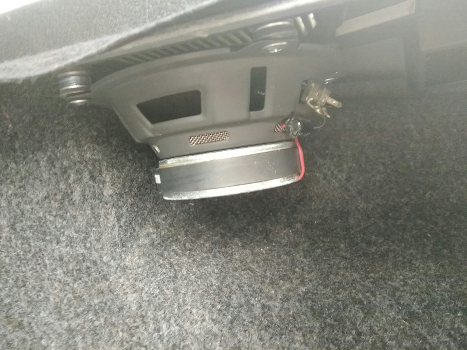 Автоакустика JBL GT5 502, що завалялася. 5