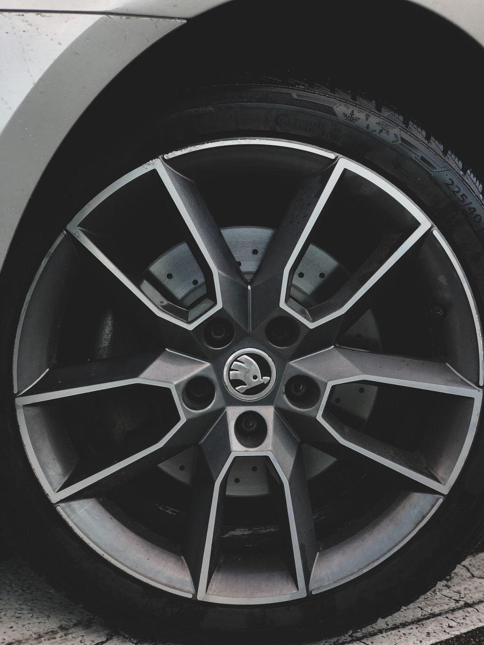 Перфоровані гальмівні диски Brembo + Ferodo колодки 1