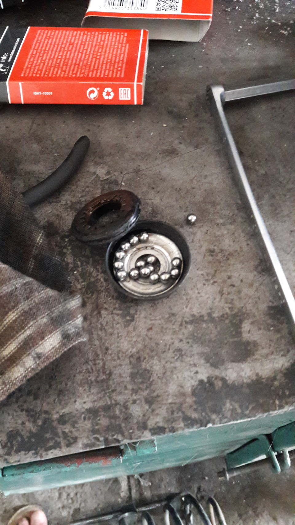 Заміна опори на Sachs 4