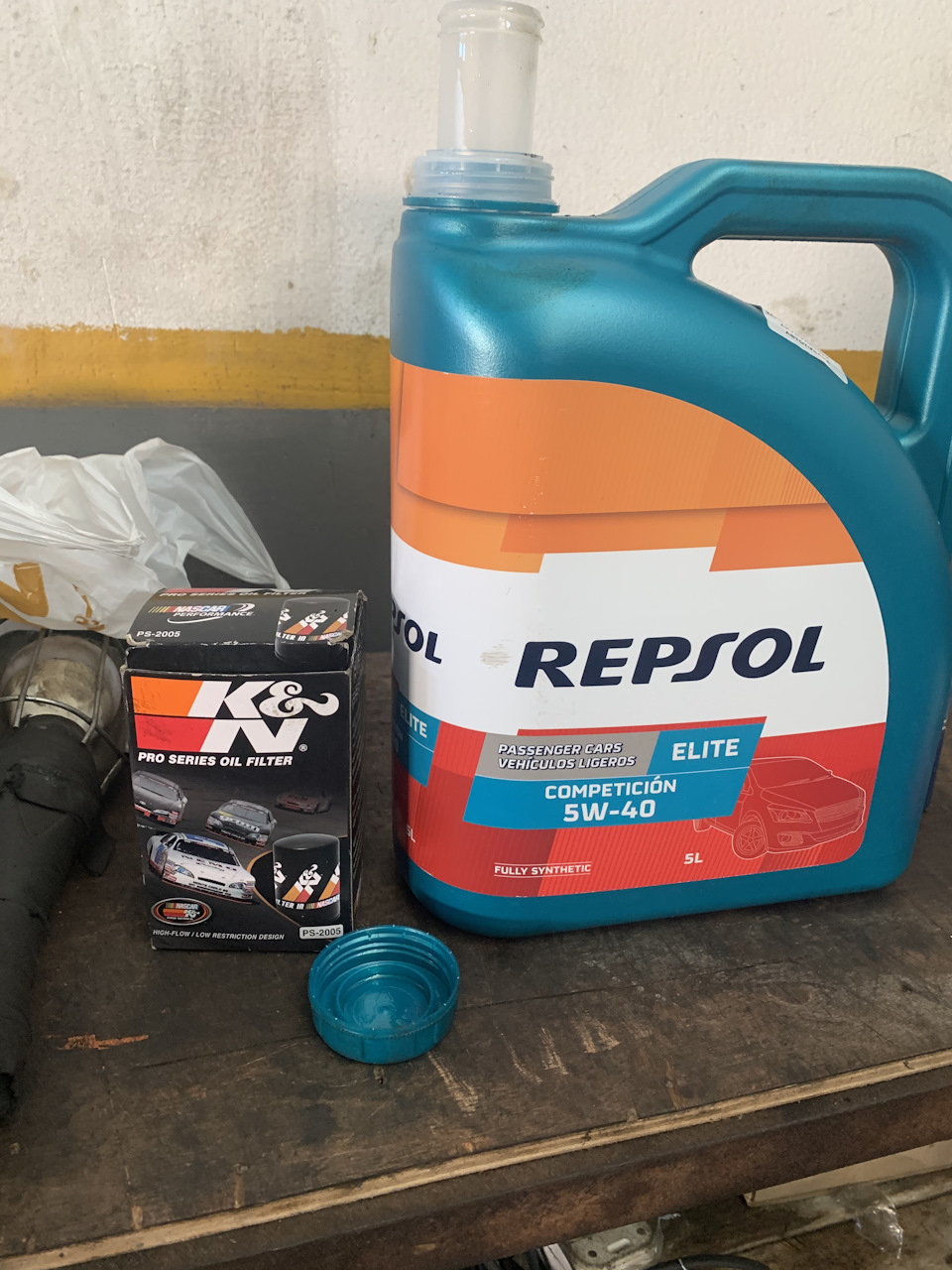BG-109 & Zic Flush Sinthetic VS Repsol ELITE COMPETICION 5-40 3