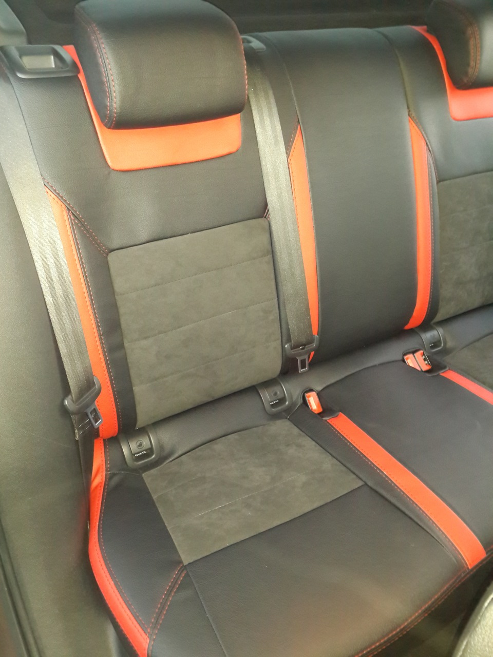 Чохли від MW-brother тип Leather Style р.в.і.у.т. 3