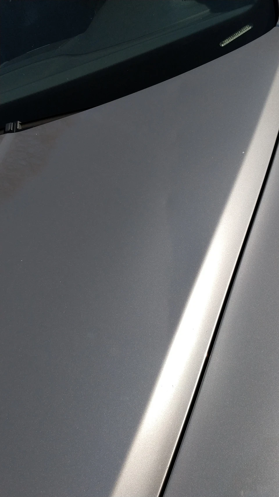 Вм'ятини. Капот. Прошу пораду.