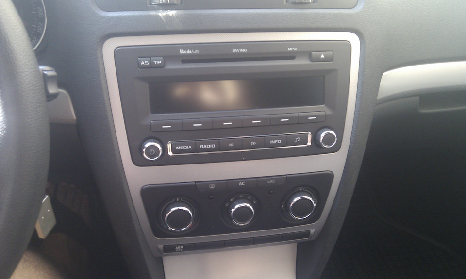 Встановив Bolero BLAUPUNKT 1Z0035156F 1