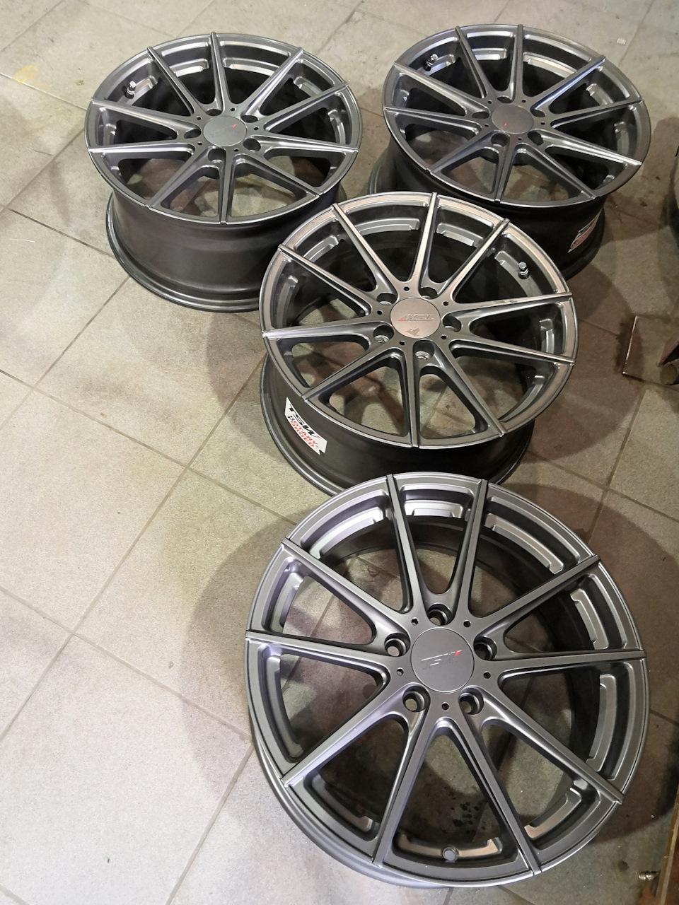 Я на літі нарешті: Michelin PS4 235/45ZR17 на дисках TSW 17x8.0 3