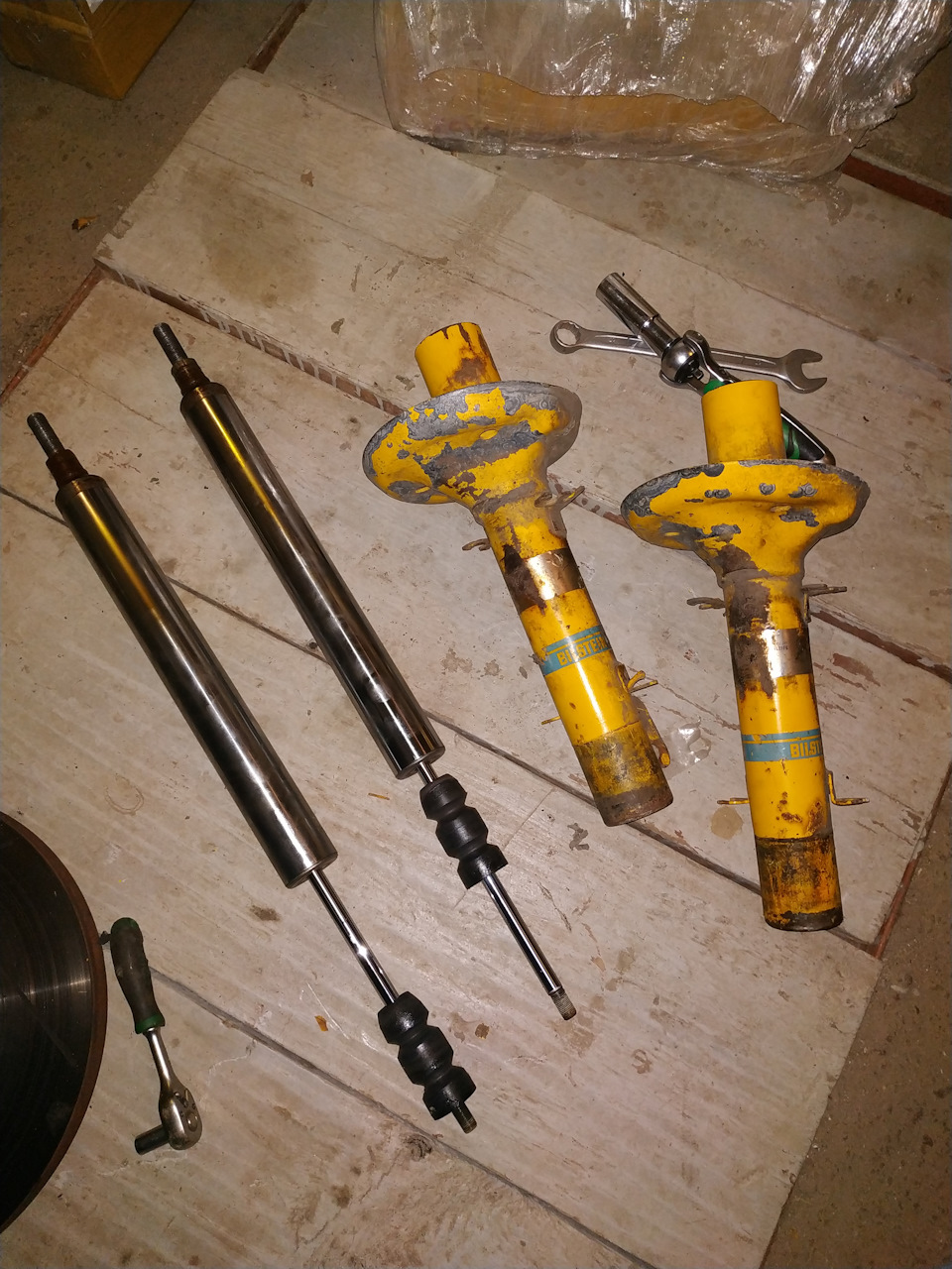 Bilstein b6, підготовка до перебирання 5