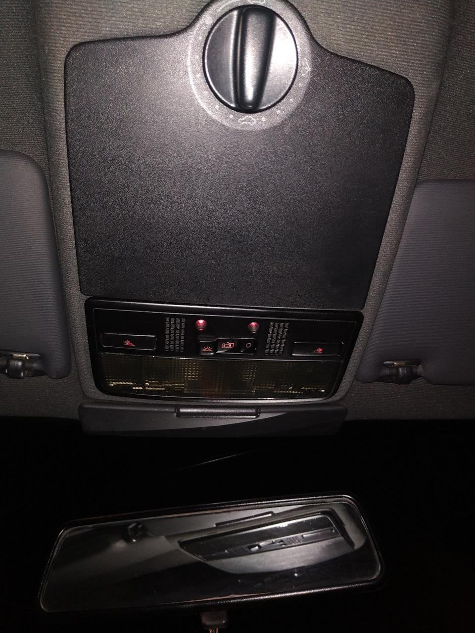 Плафон Passat W8 1