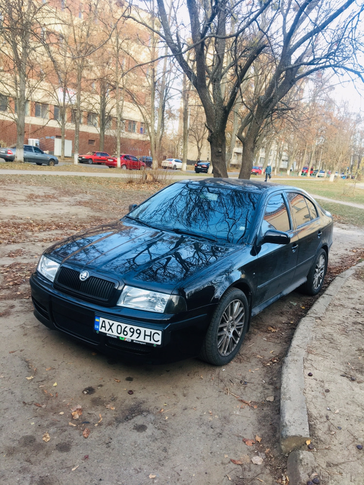 Подіум під номер 1