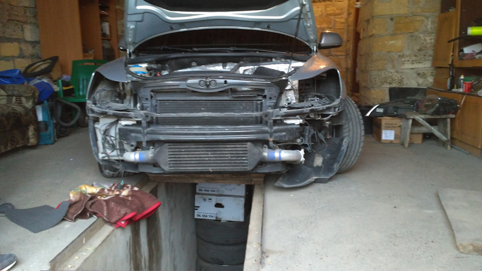 Front Intercooler TURBO WORKS 550х230х65 1