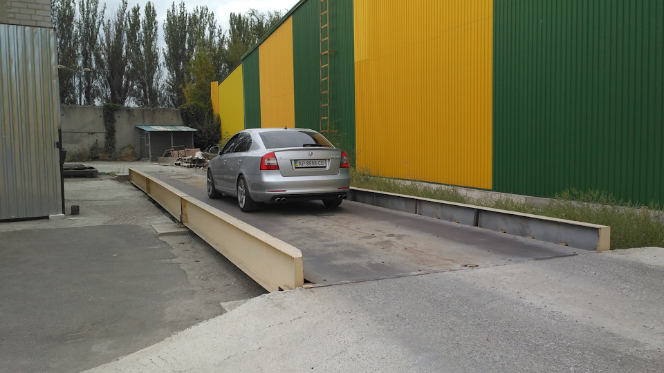 Вага My Skoda Octavia 1.8TSI 2
