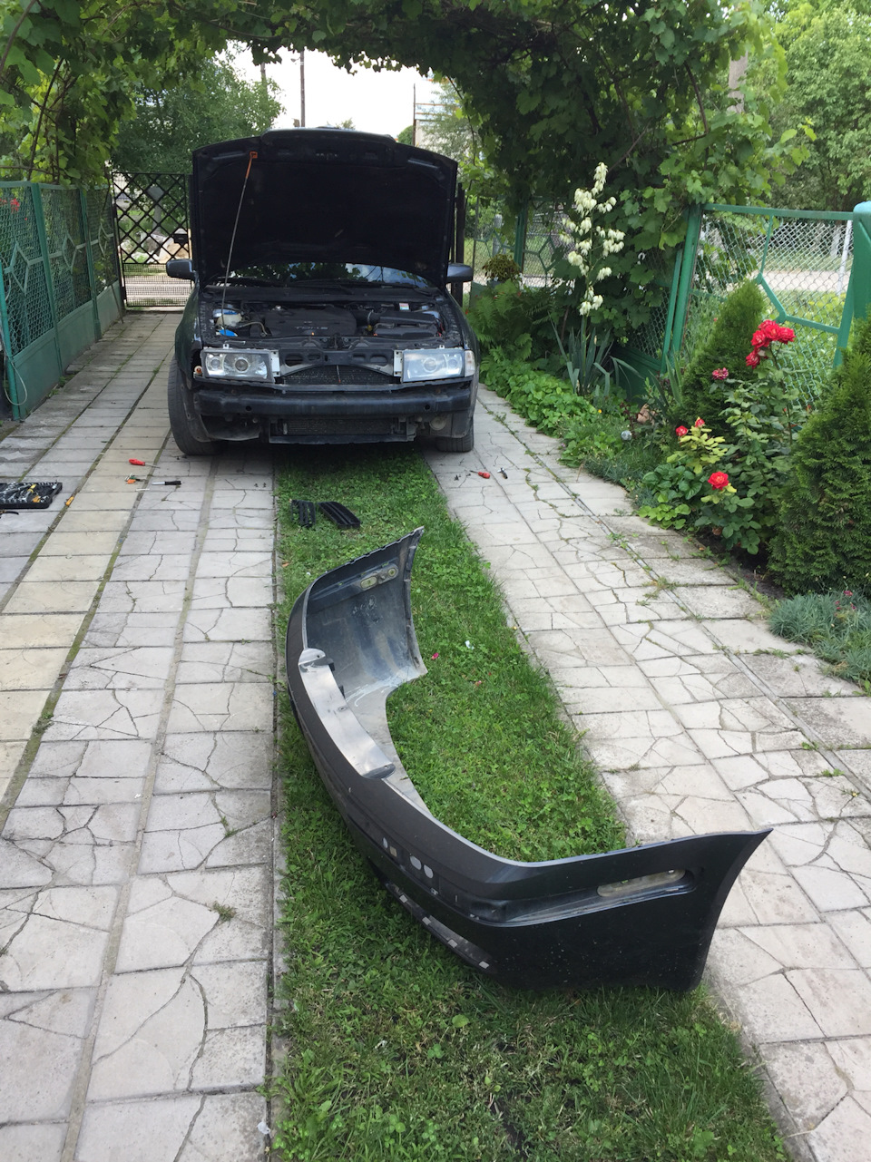 Поставивши бампер Rs 1