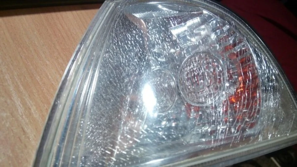 Тонування фар і поворотів або як я напортачив(((