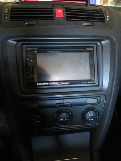 Магнітол Pioneer AVH-X1600DVD 5