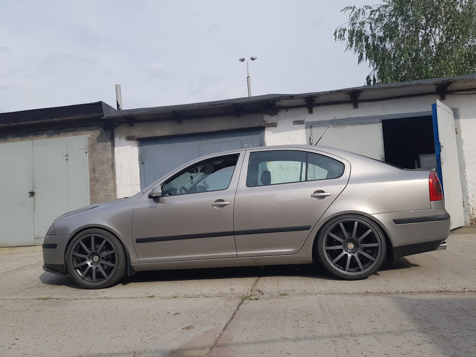 Тизерок R19 2