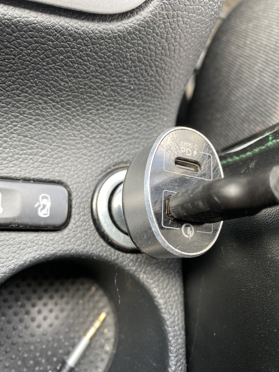 Прикурювач + Bluetooth Аукс 1