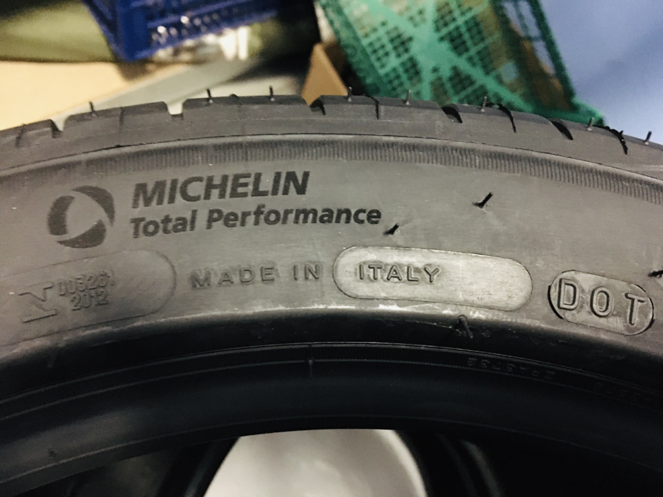 Шини Michelin Pilot Sport 4 225/45 R17 94Y XL 4