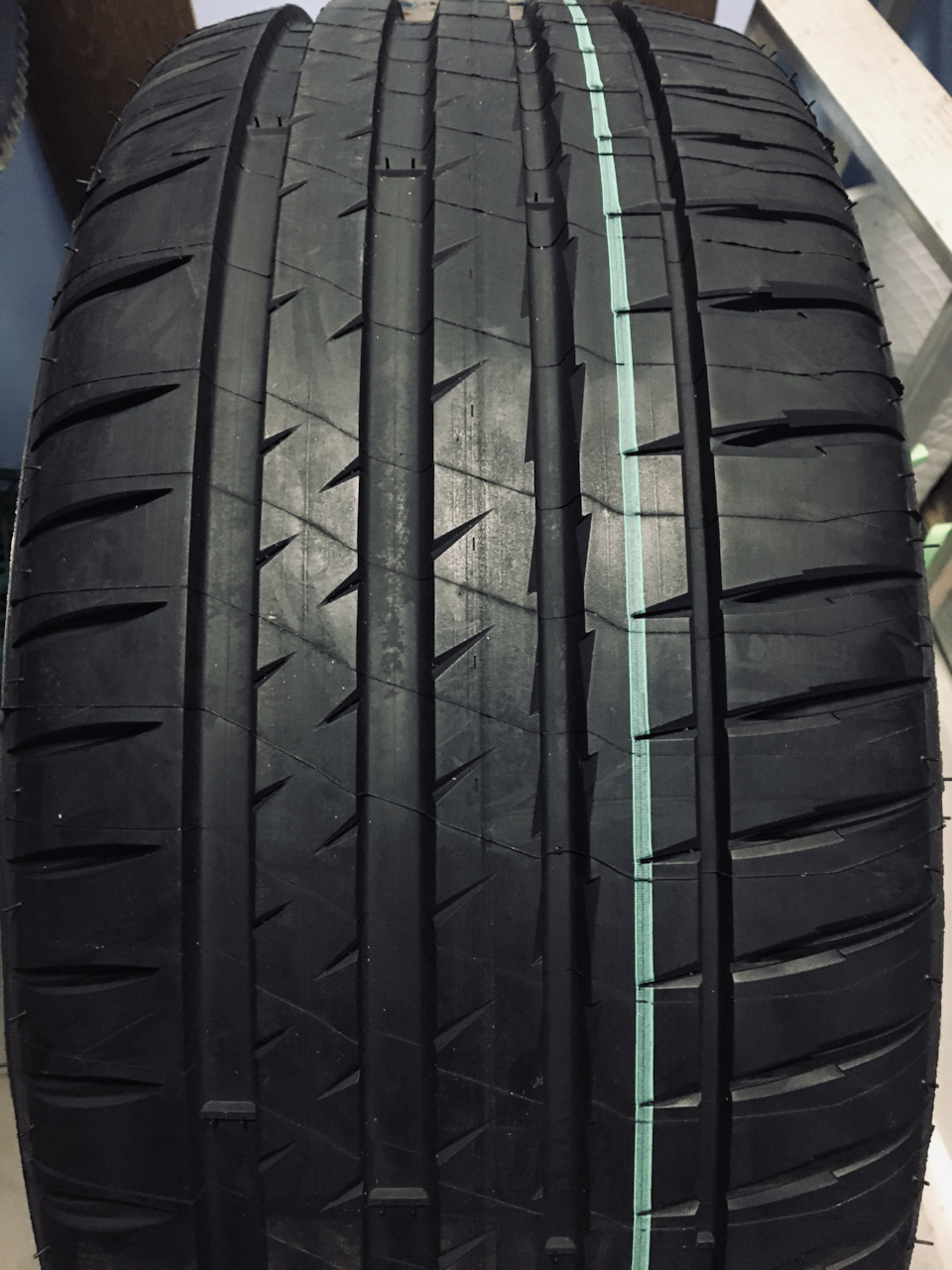 Шини Michelin Pilot Sport 4 225/45 R17 94Y XL 2