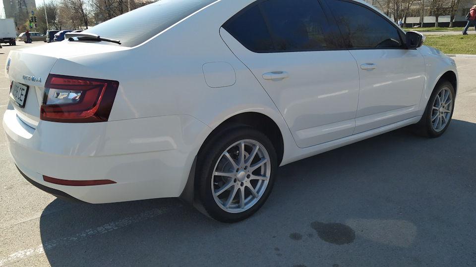 Диски Dezent TI R17 4
