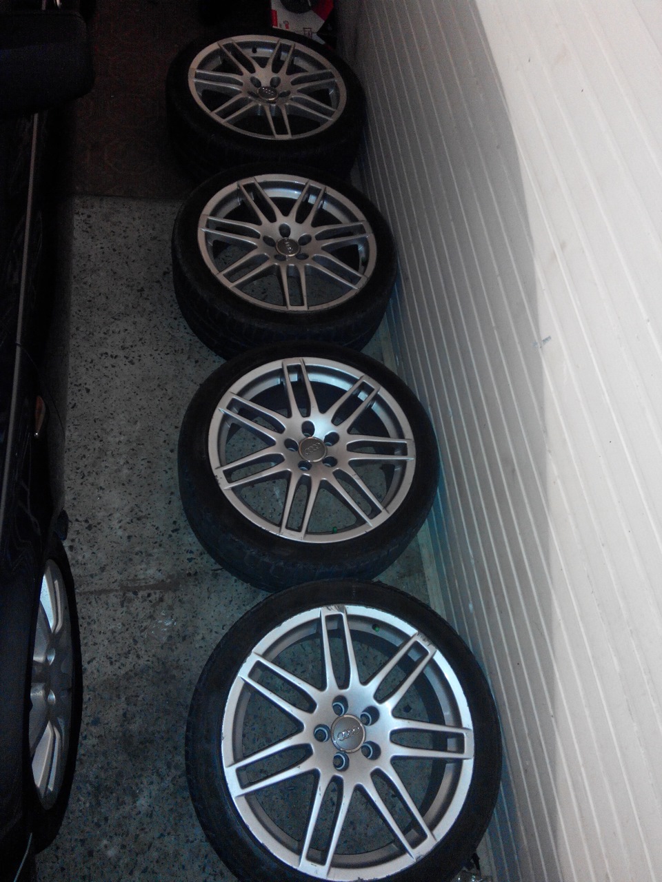 мої літні катки R18 + Pirelli P ZERO / ПРОДАНО 1