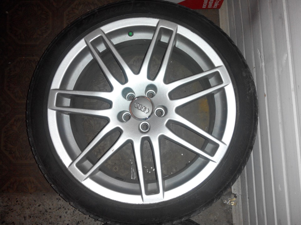 мої літні катки R18 + Pirelli P ZERO / ПРОДАНО 2