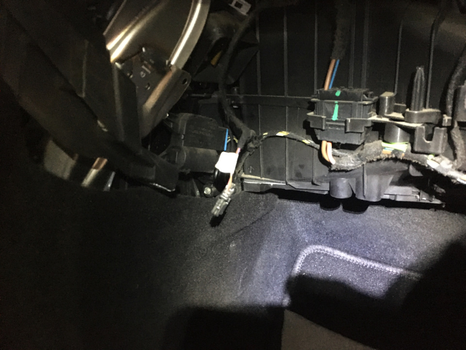 Прочистив випарник кондиціонера 3