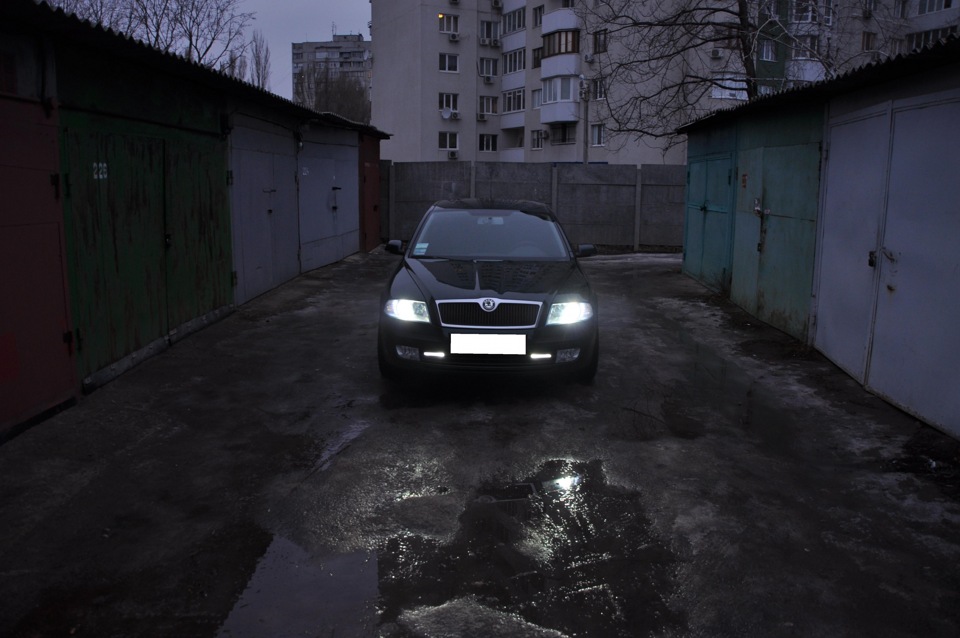 Поставив ДХО Philips LED 5