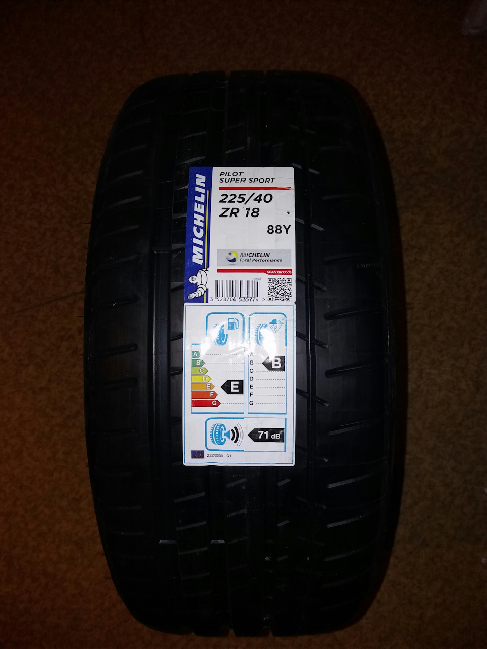 Michelin Pilot Super Sport 1
