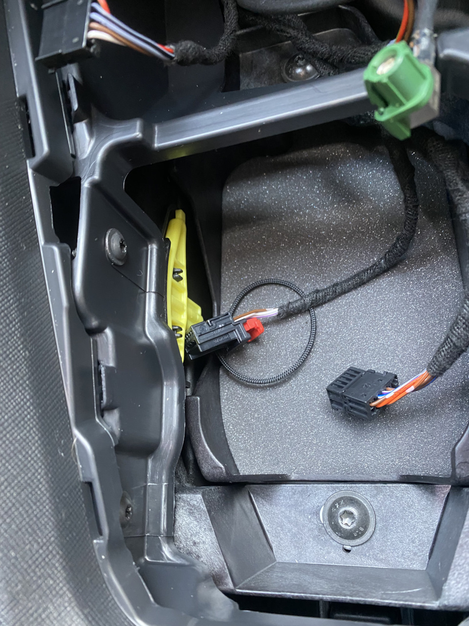 Плівка захисна на панель з селектором DSG Octavia A8 3