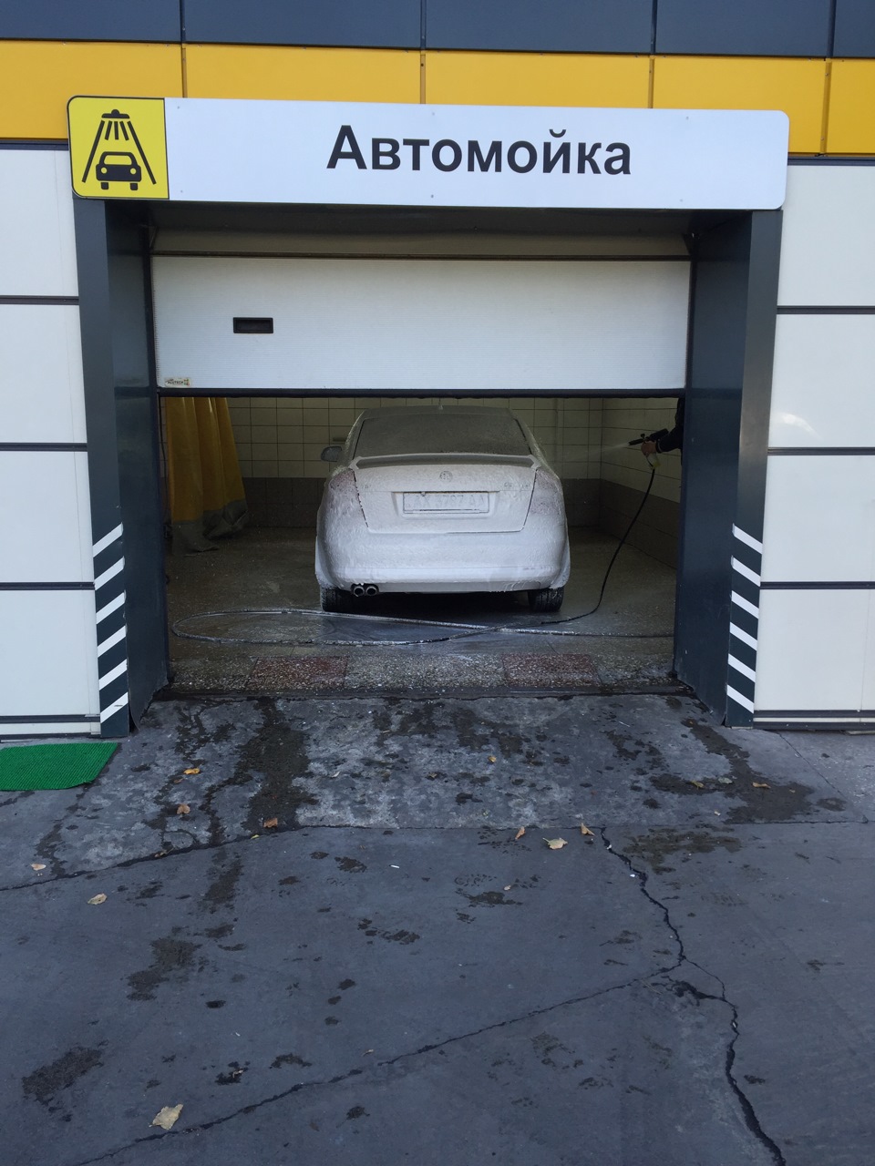 Зимова гума Bridgestone Blizzak Revo GZ 4