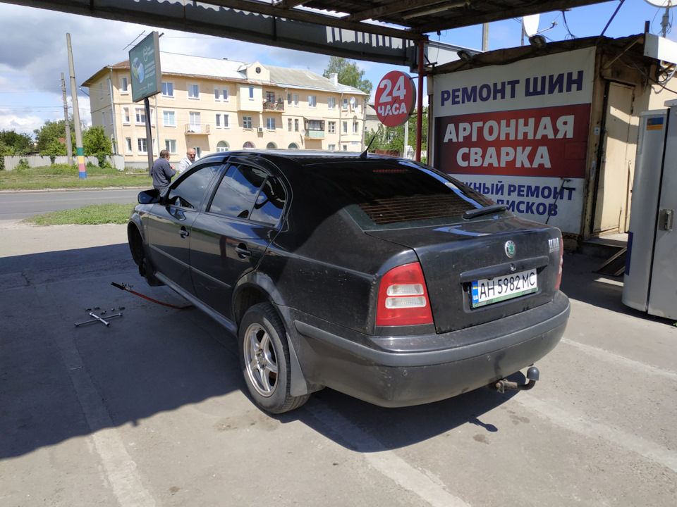 Вібрація керма при гальмуванні на швидкості 100+ 1