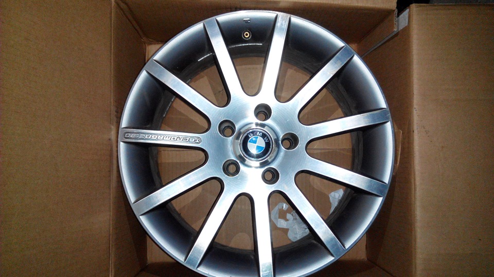Продам диски з BMW E60 r17 1