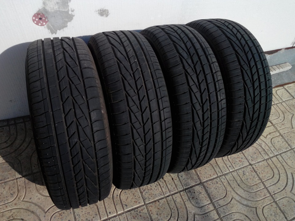 Продам комплект шин GoodYear Excellence 195\65\15 Germany 1