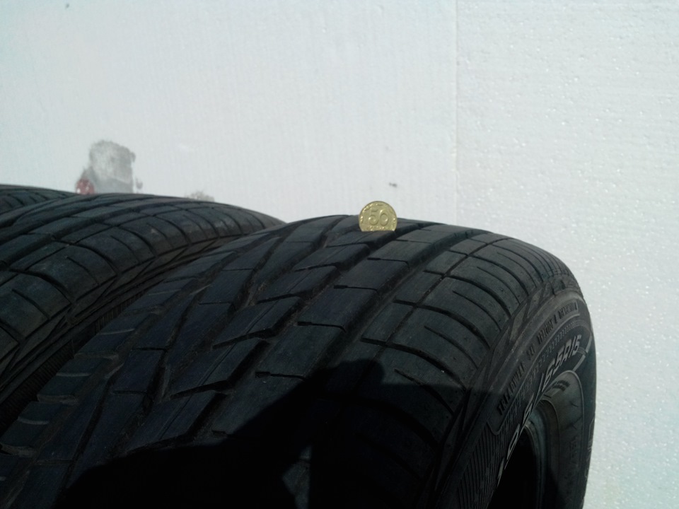 Продам комплект шин GoodYear Excellence 195\65\15 Germany 2